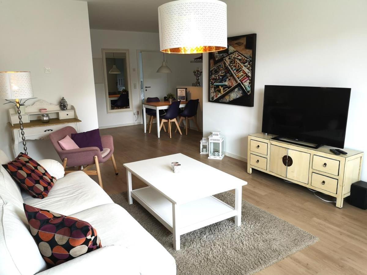 Ferienwohnung Art In ボルン エクステリア 写真