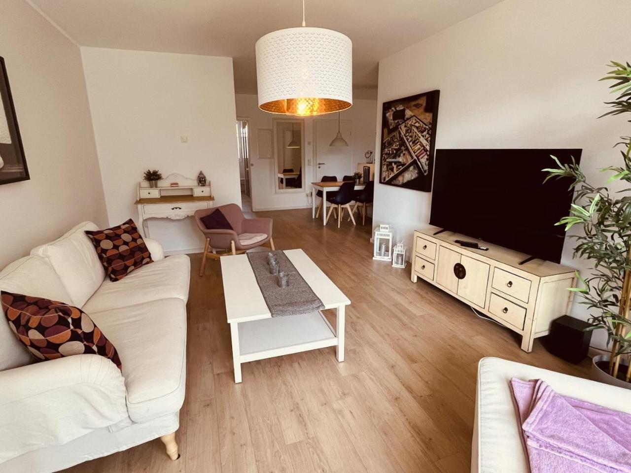 Ferienwohnung Art In ボルン エクステリア 写真