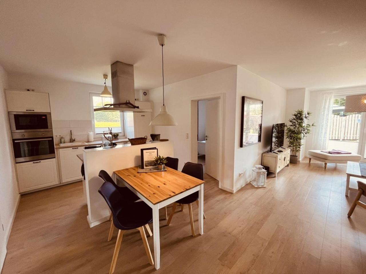 Ferienwohnung Art In ボルン エクステリア 写真