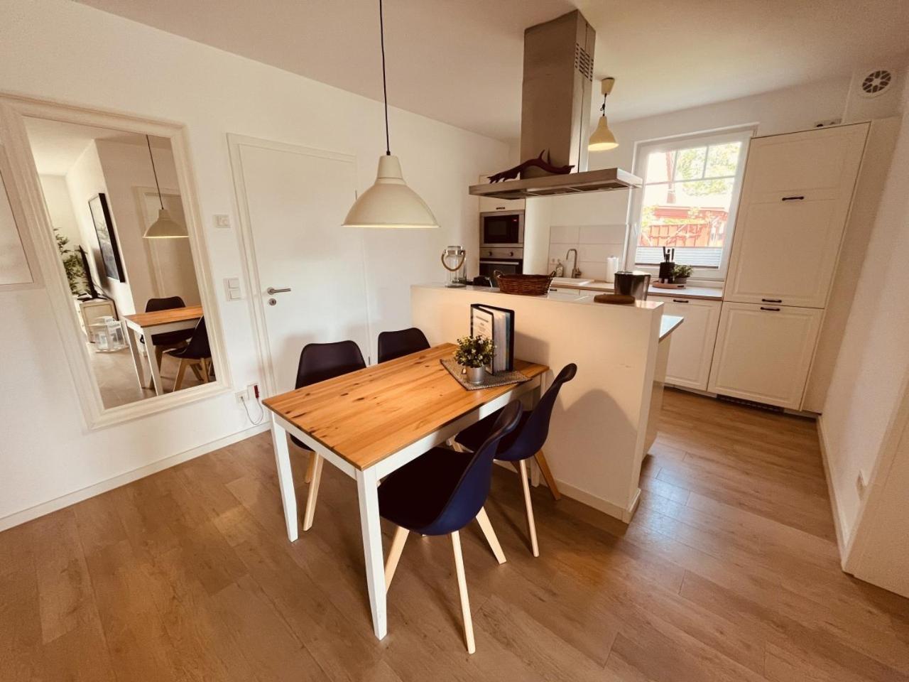 Ferienwohnung Art In ボルン エクステリア 写真